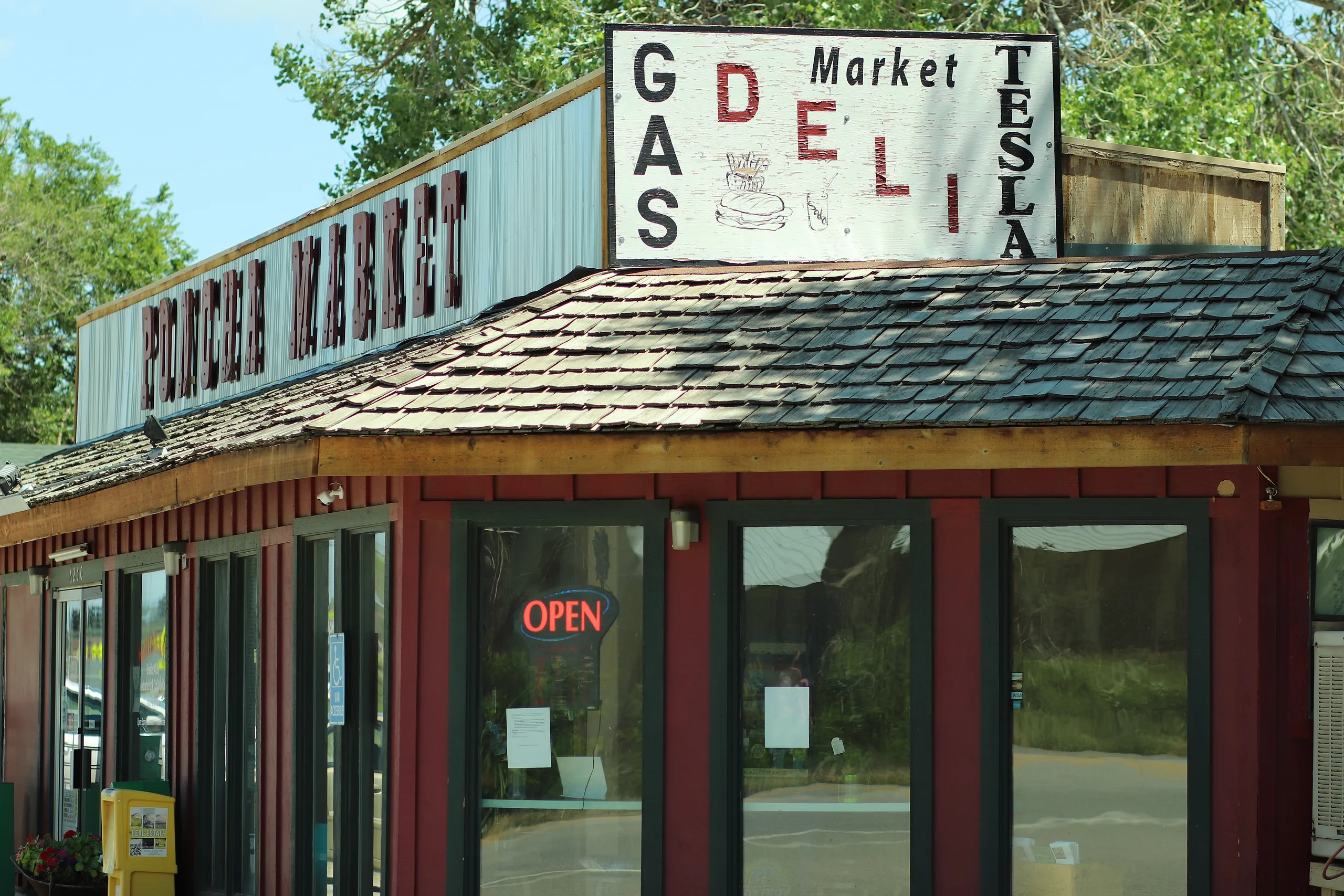 Poncha Market storefront at the US-50/US-285 junction in Poncha Springs, Colorado