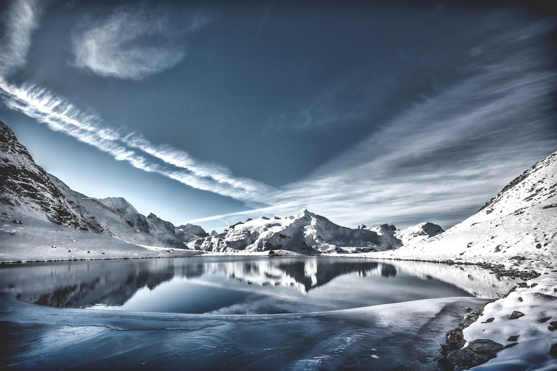 Collegiate Peaks Wilderness Hiking Guide: Alpine Lakes and Trails